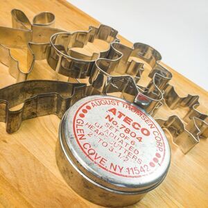 Set of Misc. Stainless Steel Cookie Cutters + Ateco #7804 Graduated Hearts